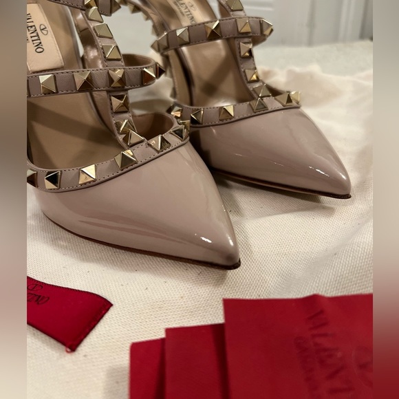 Valentino PATENT ROCKSTUD CAGED PUMP 100MM - Picture 4 of 6
